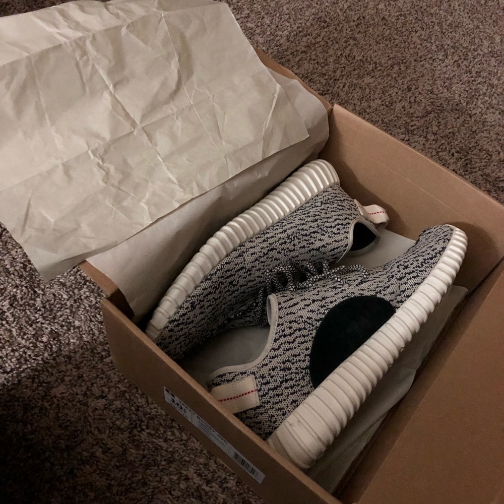Yeezys Turtle doves